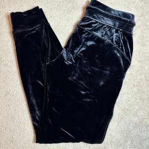 Ready to Crush High-Rise Velour Joggers